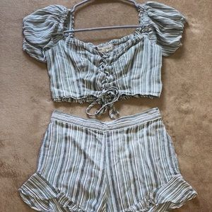 Two piece set from Aeropostale.